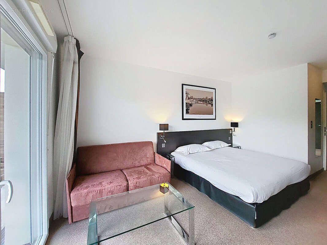 CARQUEFOU MAUBREUIL Appartement Studio meublé de 27 m² pour investissement locatif - photo 5