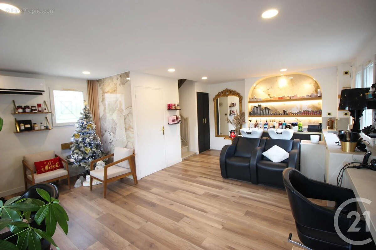 Autre à MONTBONNOT-SAINT-MARTIN