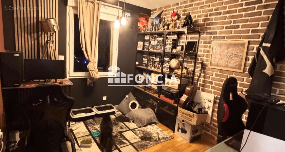 Maison à CINQ-MARS-LA-PILE