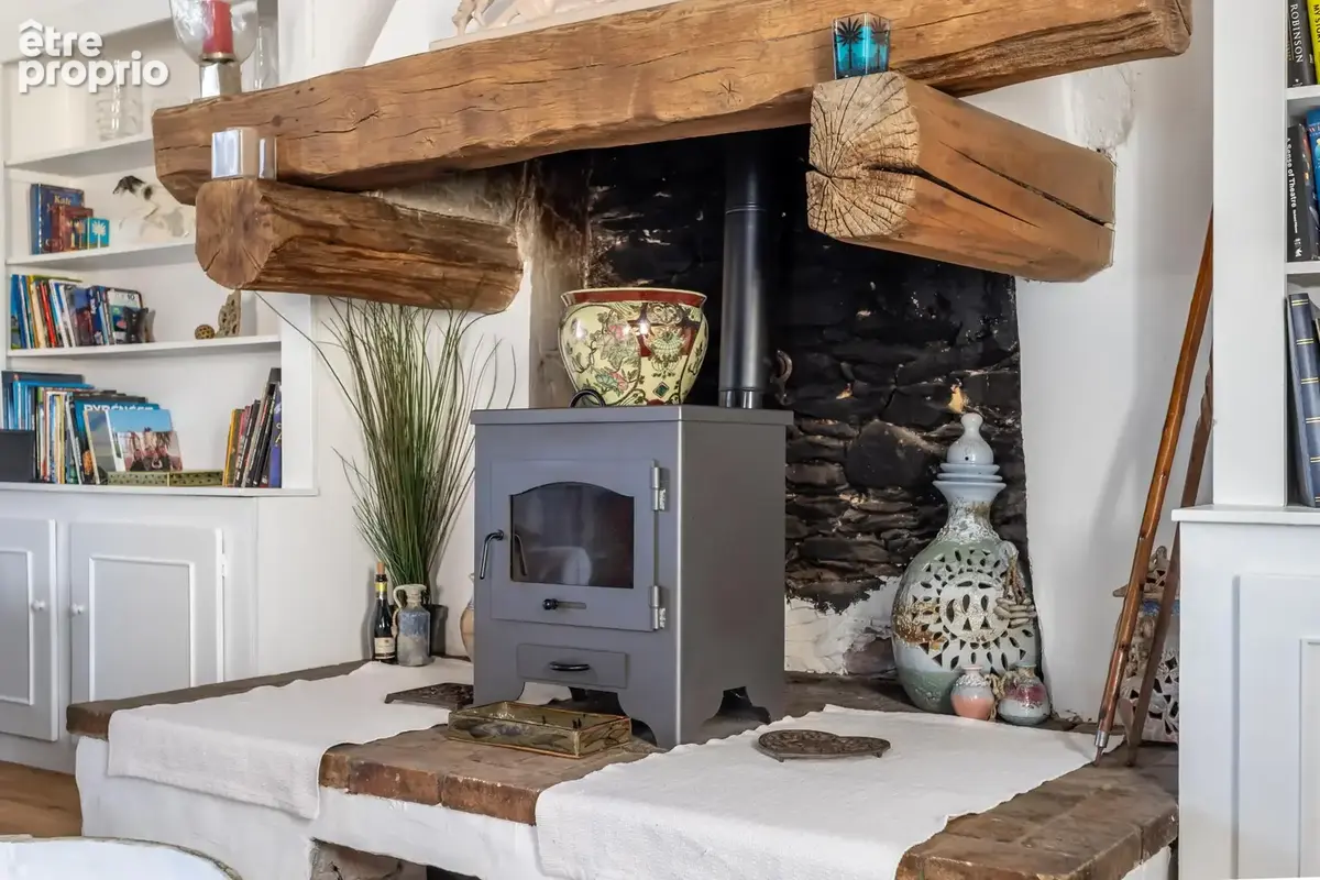 Maison de village avec sa ruine - photo 14