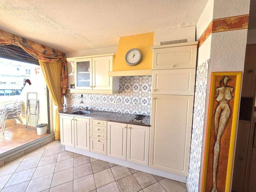 Appartement 31 m² à Agde  - photo 5
