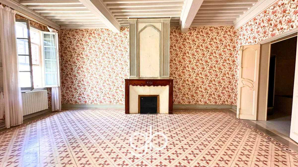 Maison à AIMARGUES