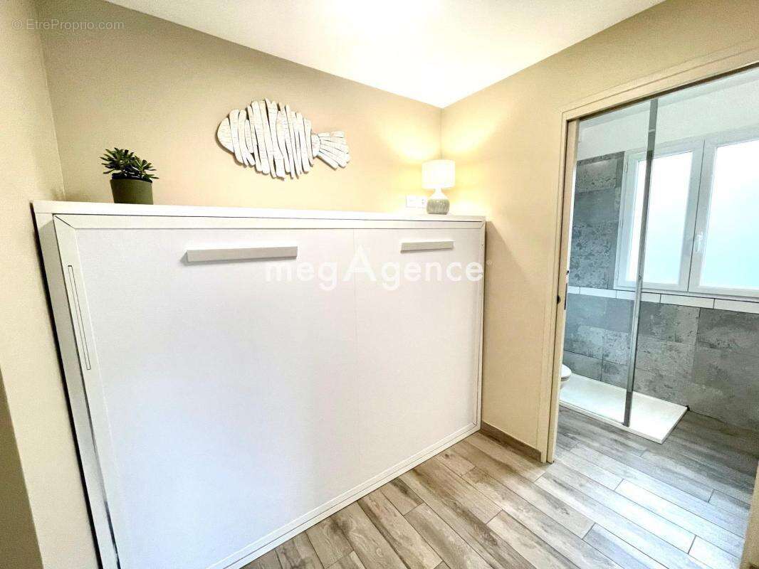 Appartement à SANARY-SUR-MER