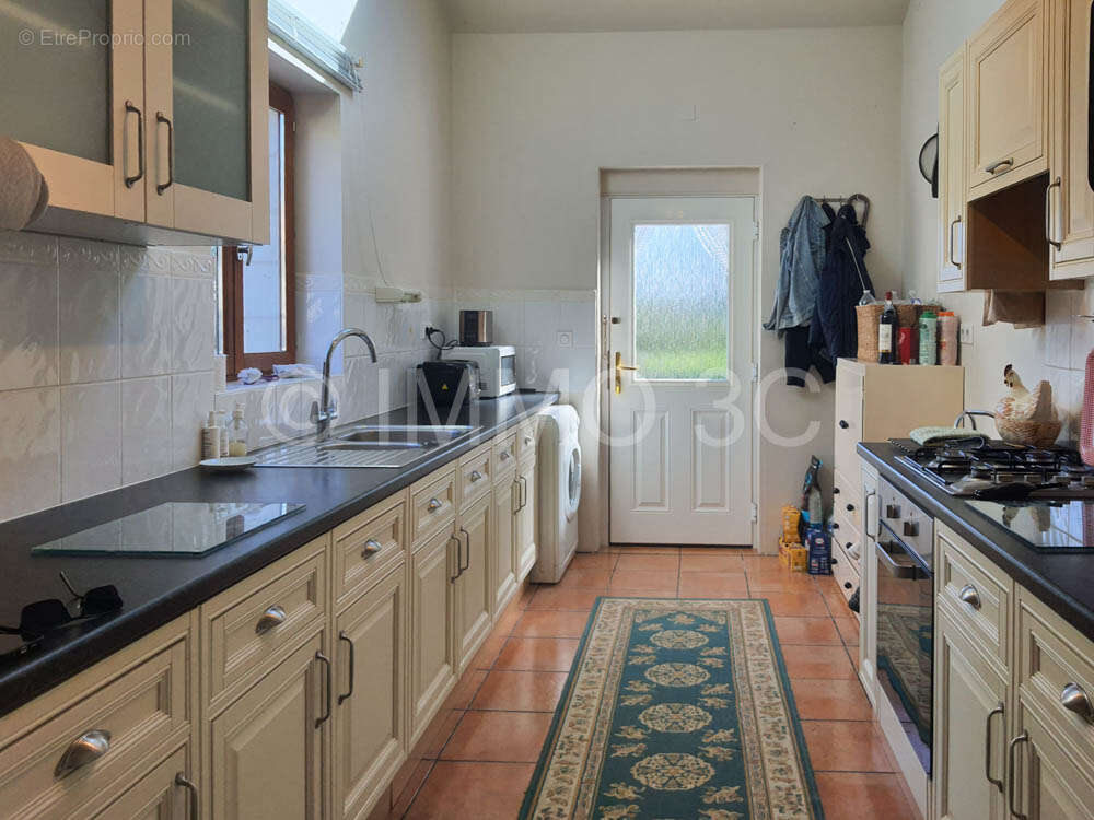 Maison à SAUZE-VAUSSAIS