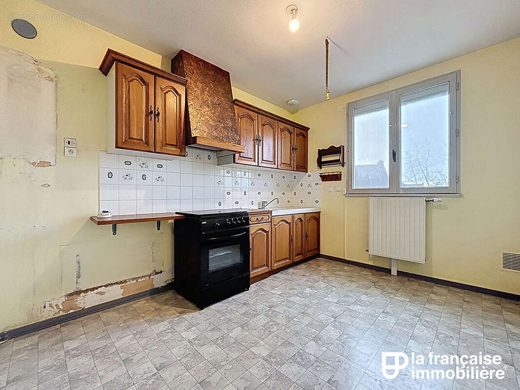 Maison à SAINT-MEEN-LE-GRAND