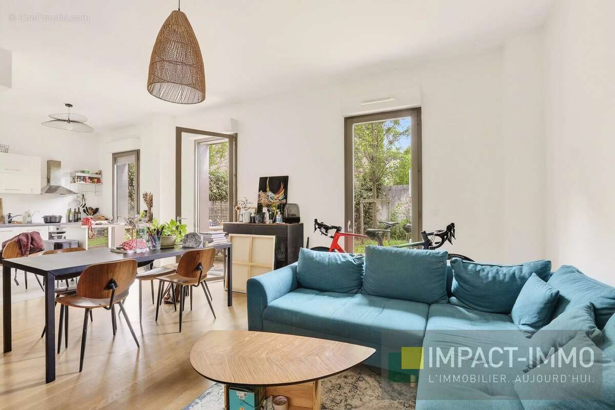 Appartement à NANTERRE