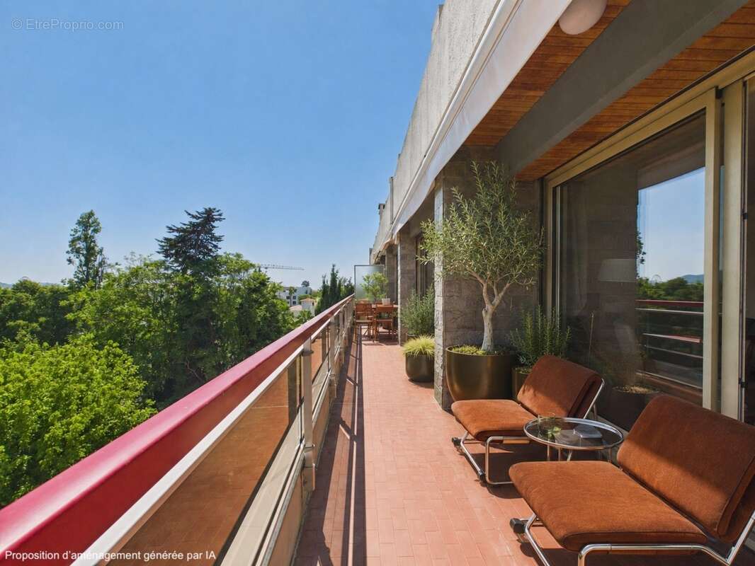À vendre Appartement T5 de 150 m² au dernier étage avec terrasse à Saint-Giniez MARSEILLE 8E ARRONDISSEMENT - photo 14