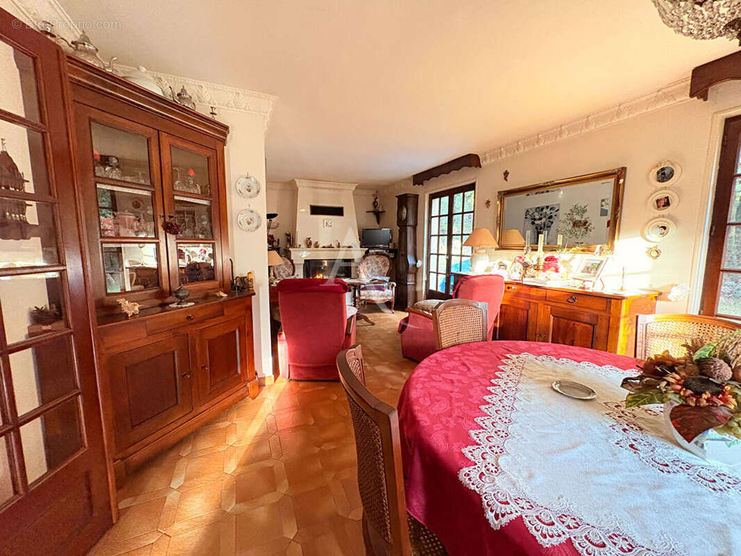 Maison à VENTENAC-CABARDES