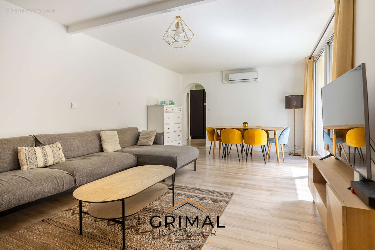 Appartement à MARSEILLE-11E