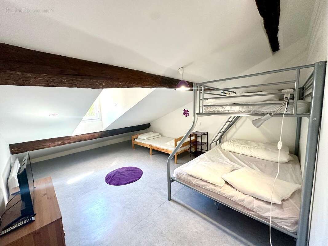   - Appartement à AX-LES-THERMES