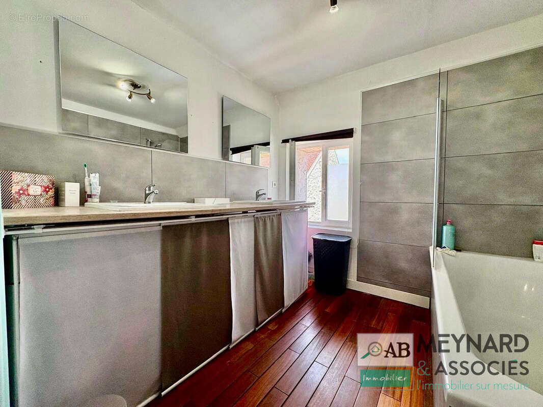 LA CELLE SUR MORIN à vendre maison indépendante 4 P surface habitable  142.31 au sol  sur un terrain de 259 m2 - photo 4