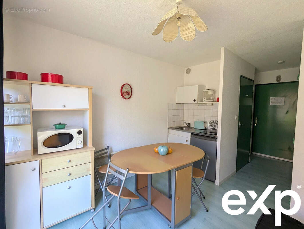 Appartement à LAMALOU-LES-BAINS
