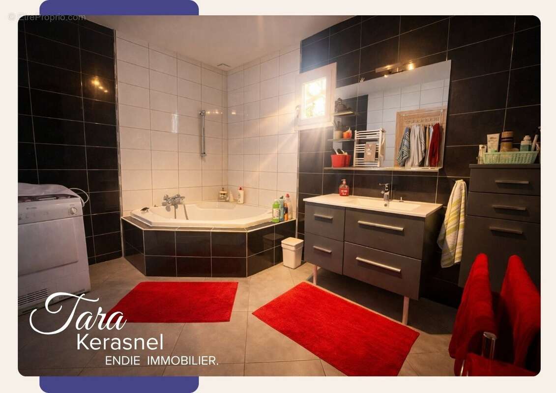 Maison à LA RICAMARIE