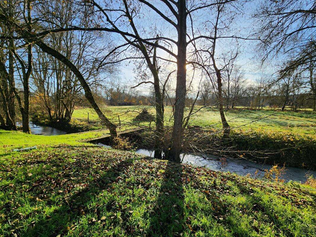 Maison à SAINT-JEAN-SAINT-GERMAIN