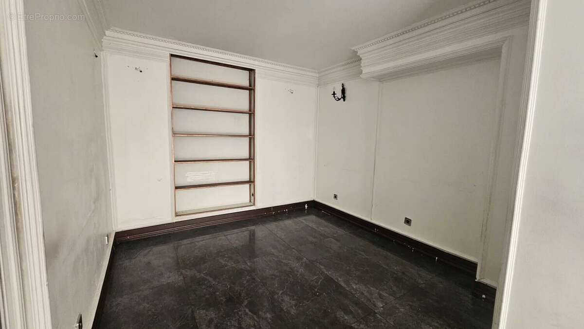 Mur a vendre libre paris 15 saint charles - photo 5