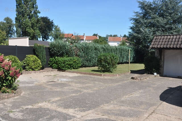 Maison familiale semi-mitoyenne - photo 8