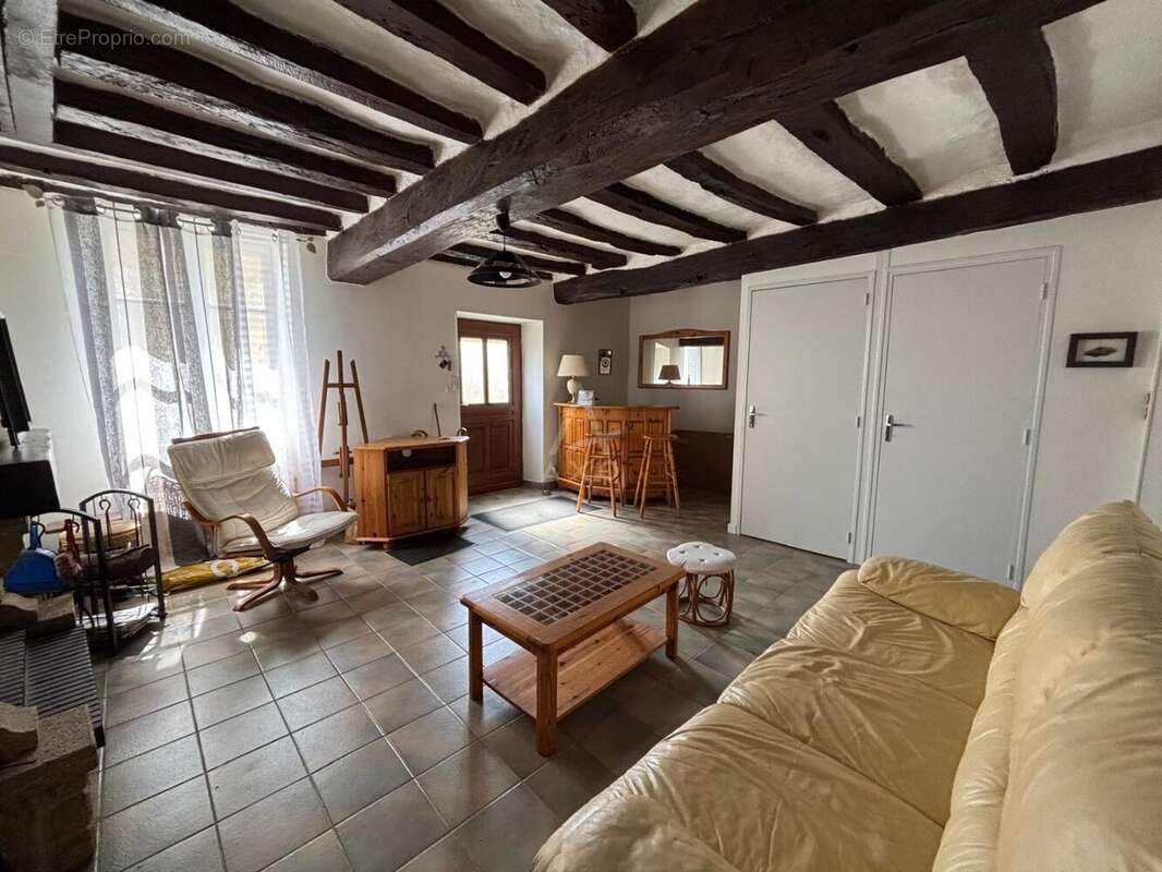 Maison à SAINT-DENIS-D'ANJOU