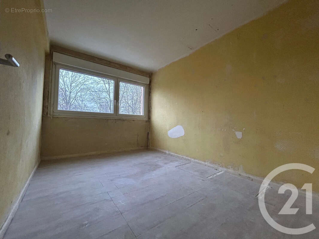 Appartement 56 m² à Avon  - photo 2