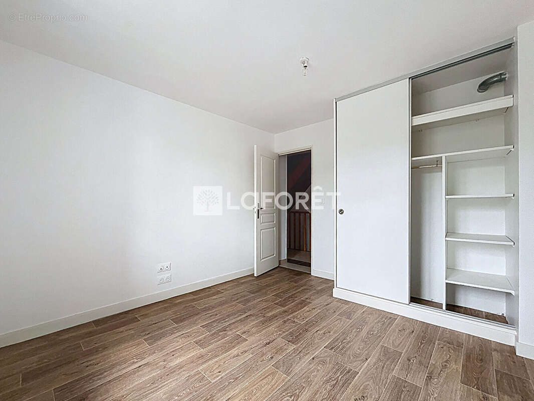 Appartement à FOSSES