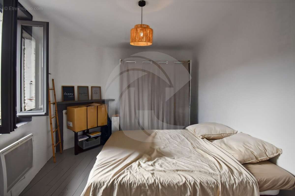 Appartement à NEGREPELISSE