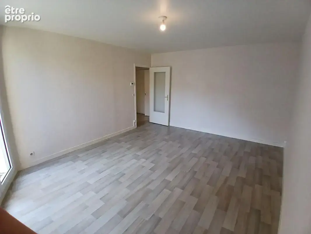 Appartement T2 hyper-centre de Laval - photo 4