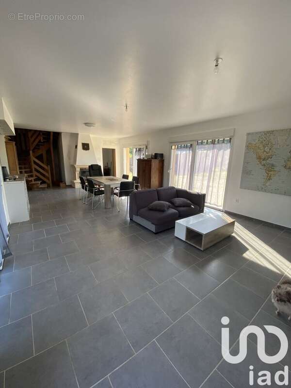 Photo 2 - Maison à SAINT-PHAL