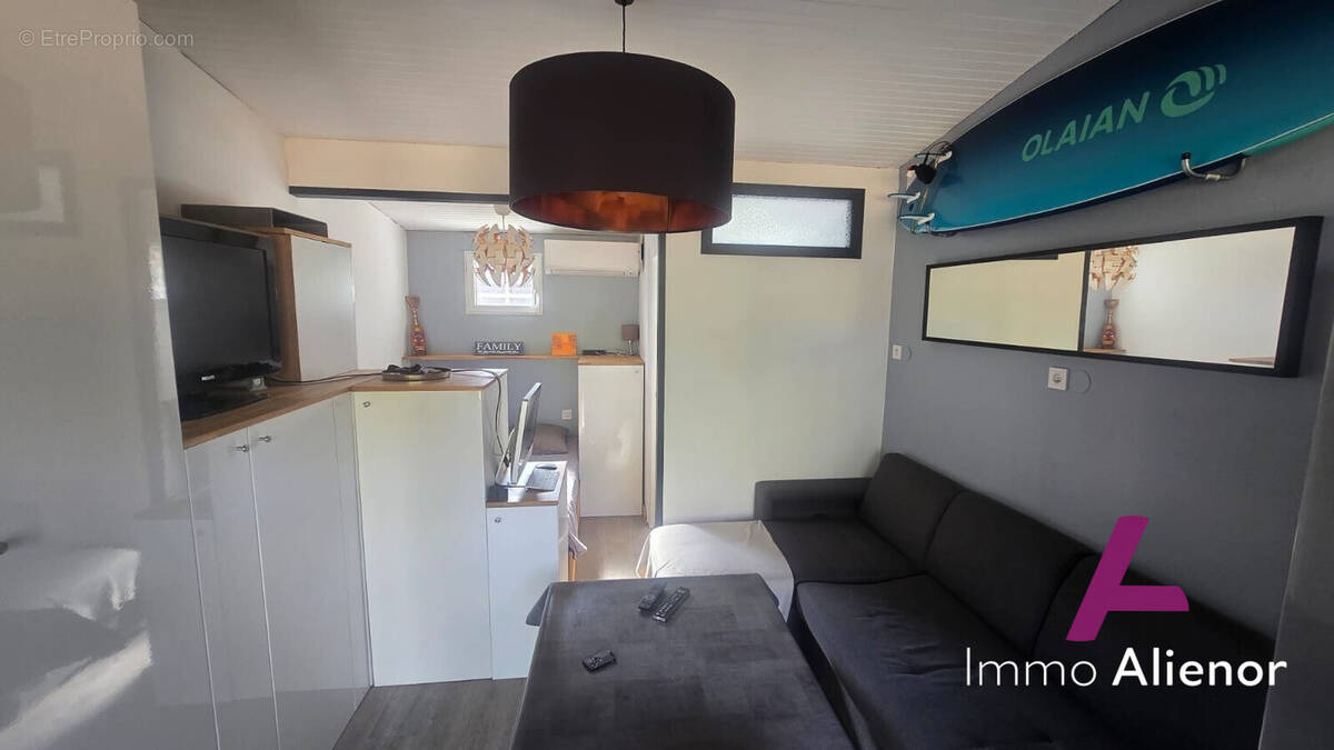 Appartement à AUREILHAN