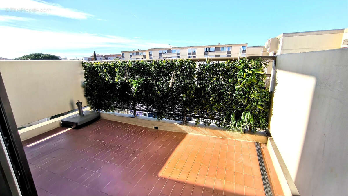 Appartement à FREJUS