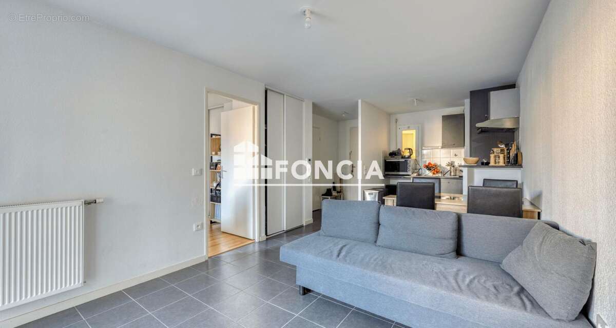 T2 avec parking et terrasse - photo 3