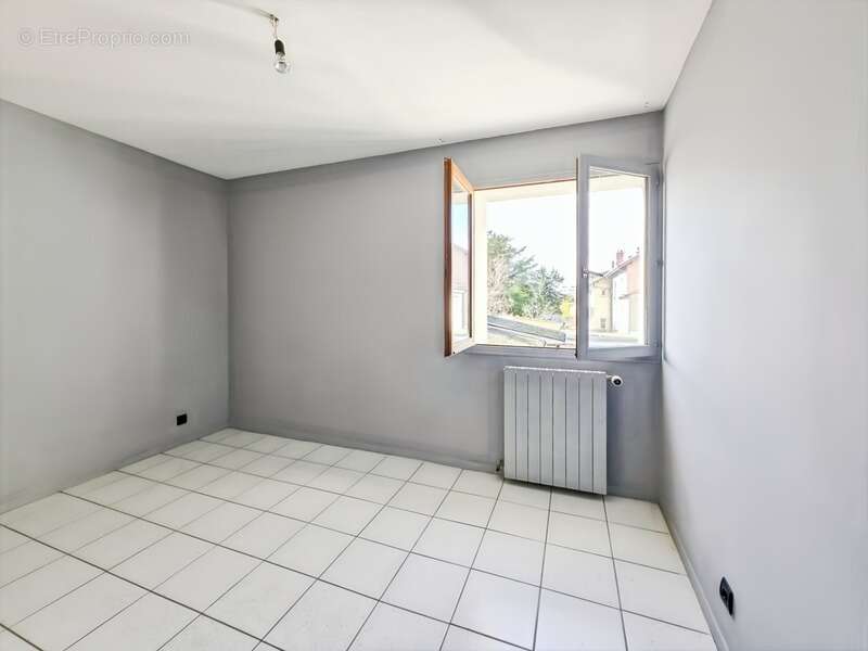 Maison à VILLEURBANNE