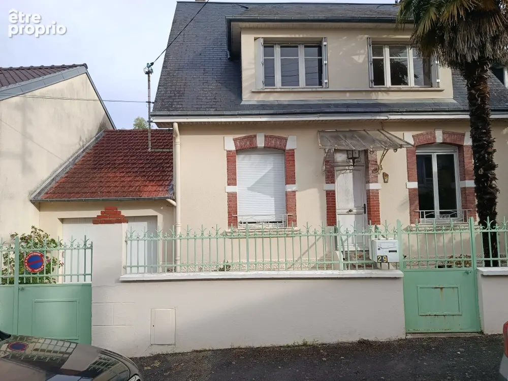 Maison à LAVAL