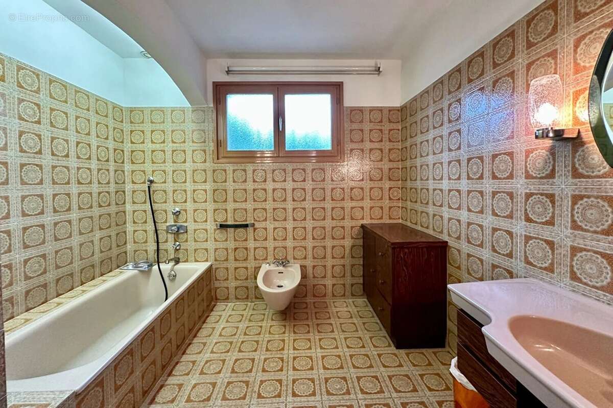 Maison à MONTMORENCY