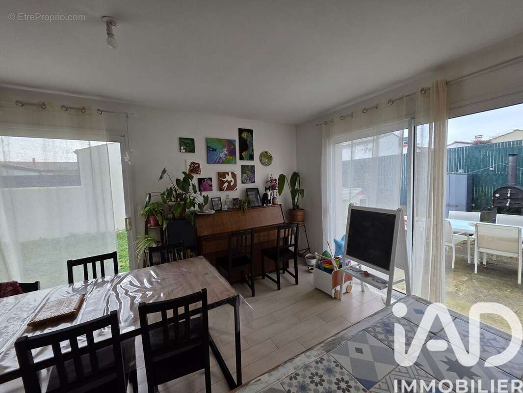 Photo 5 - Maison à SAINTE-SOULLE