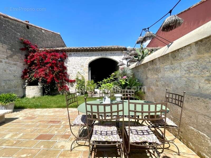 Maison à AIGUES-MORTES