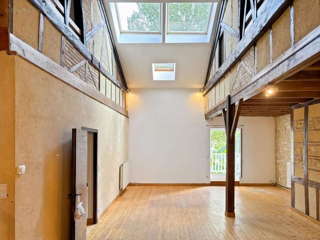 Maison à COULOUNIEIX-CHAMIERS