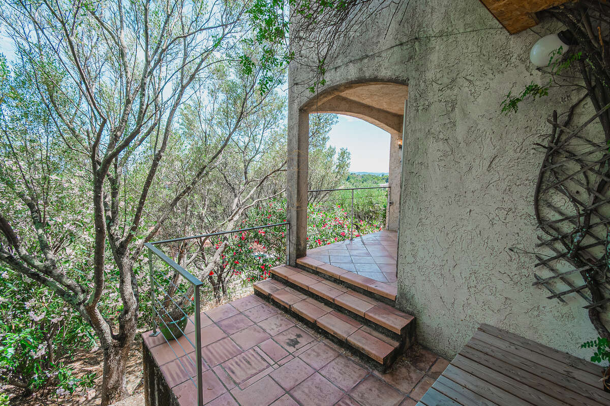 Maison vue mer à Lecci sur terrain de 1100 m2 au calme sans vis-à-vis - photo 30