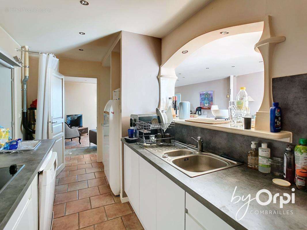 Maison à NERIS-LES-BAINS