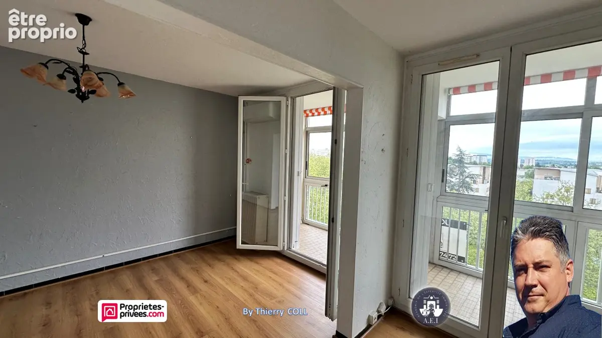 Appartement Venissieux 4 pièce(s) 81.63 m2 Vendu loué - photo 9