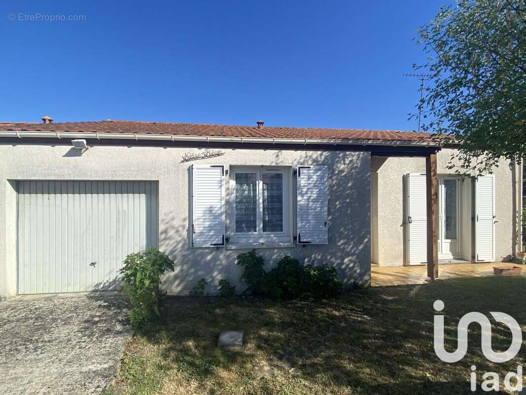Photo 2 - Maison à PUILBOREAU