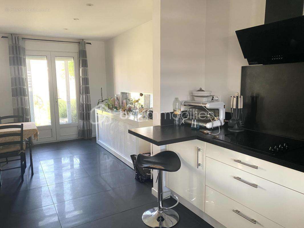 Maison à FRONTIGNAN