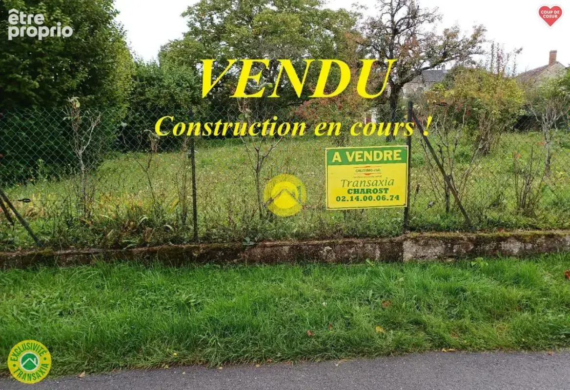 Terrain à CHAROST
