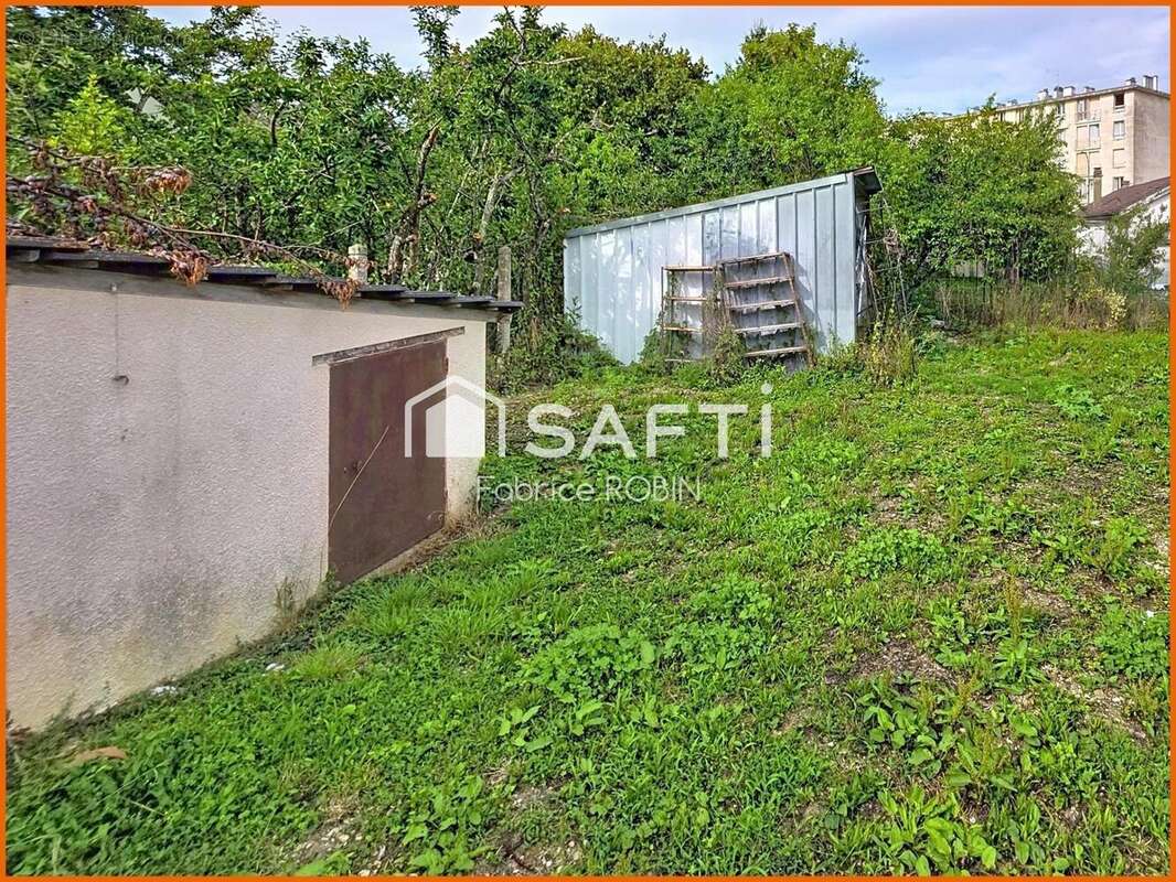 Photo 9 - Maison à SAINT-JULIEN-LES-VILLAS