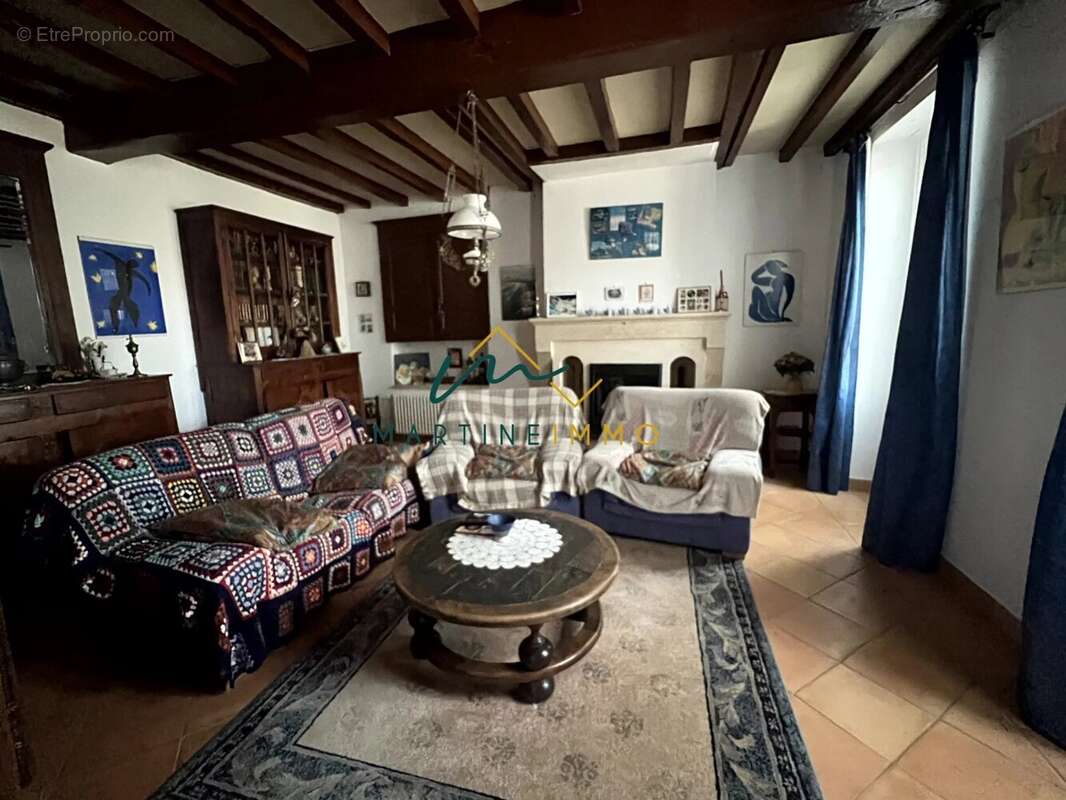 A vendre maison pierre de 240m2 - photo 6