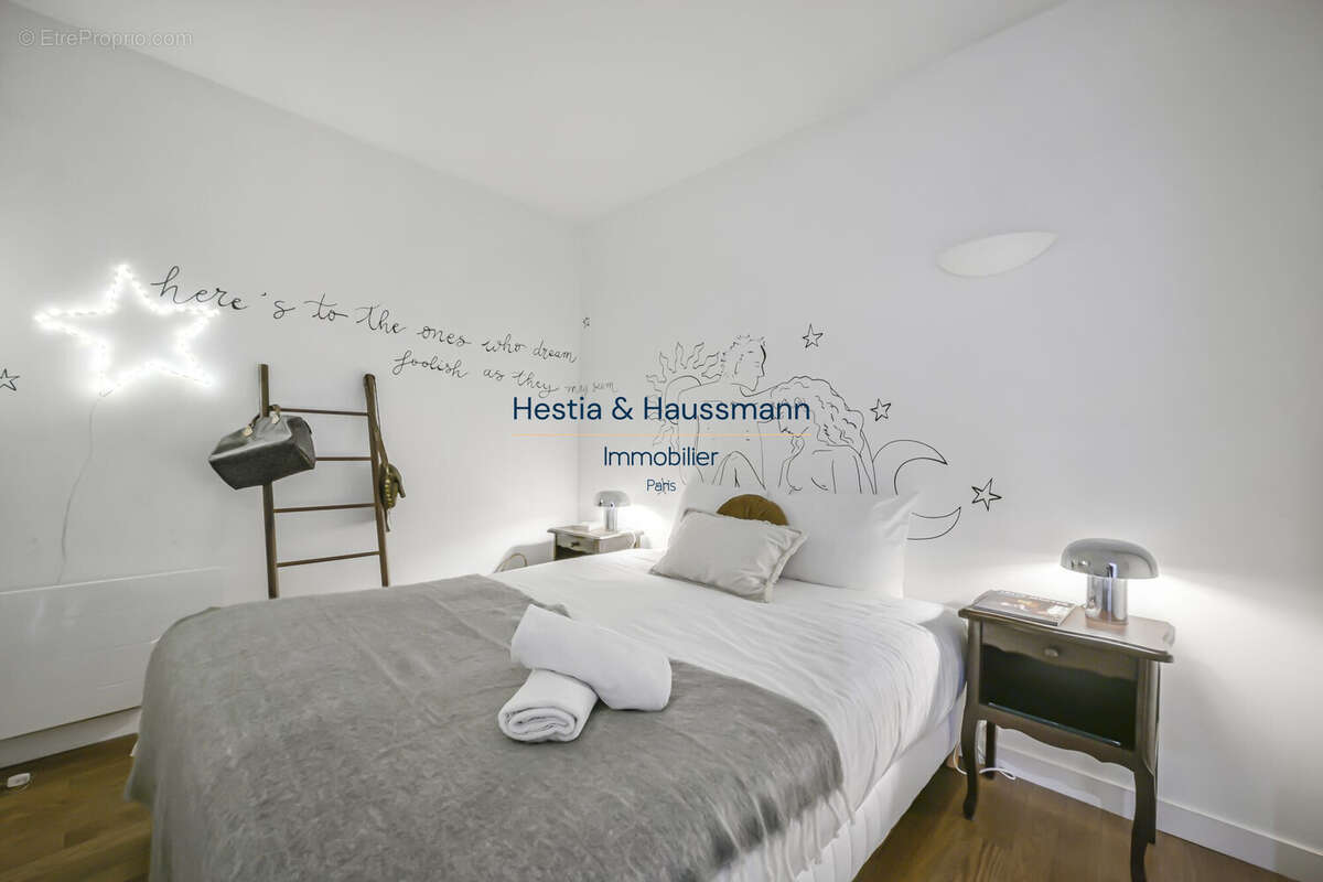 Appartement à PARIS-2E