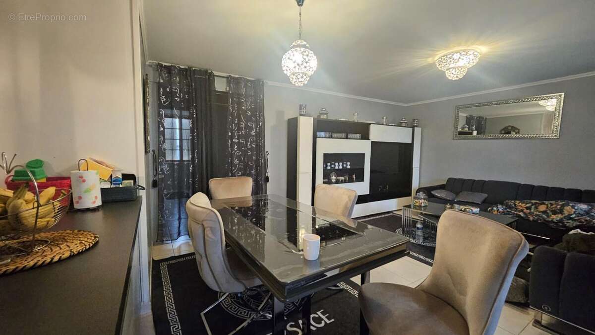 Maison à SAINTE-FOY-LA-GRANDE