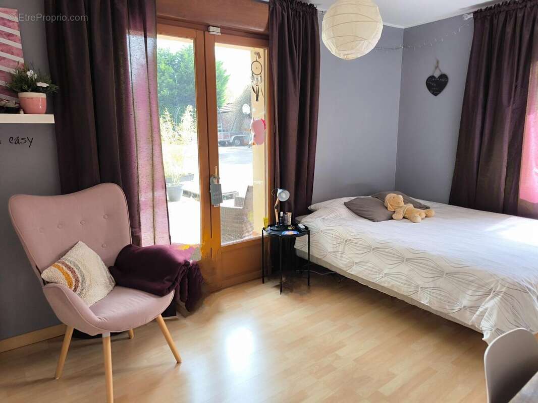 Photo 5 - Maison à CREVECOEUR-LE-GRAND