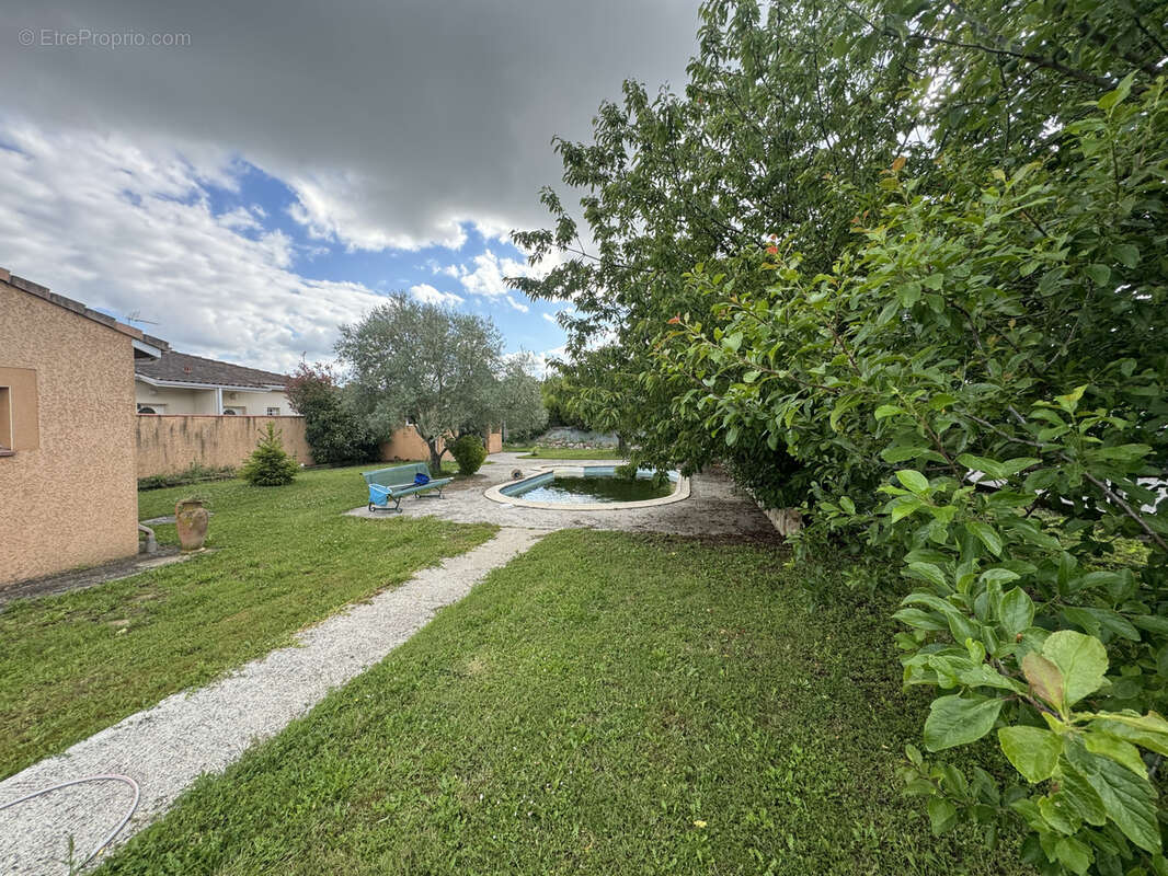 Maison à LESPINASSE