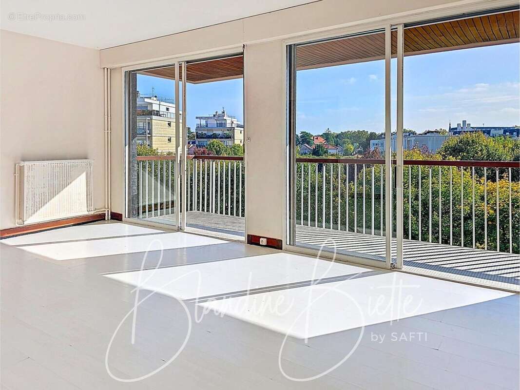 Photo 6 - Appartement à LE PECQ