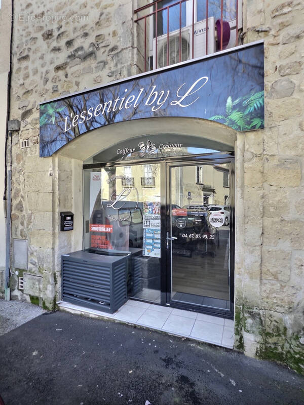 Commerce à MUDAISON