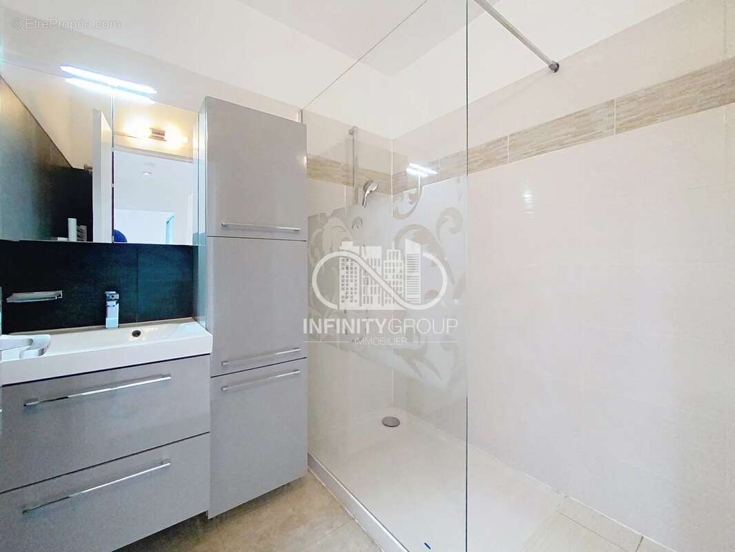 Appartement à CAGNES-SUR-MER